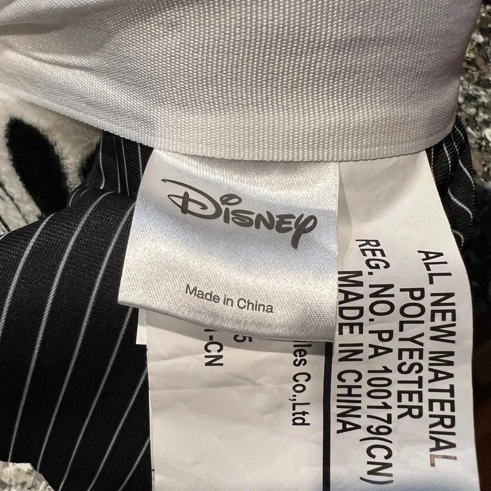 NWT Disney Nightmare Before Christmas Jack Skellington Plush Buddy and Throw Set